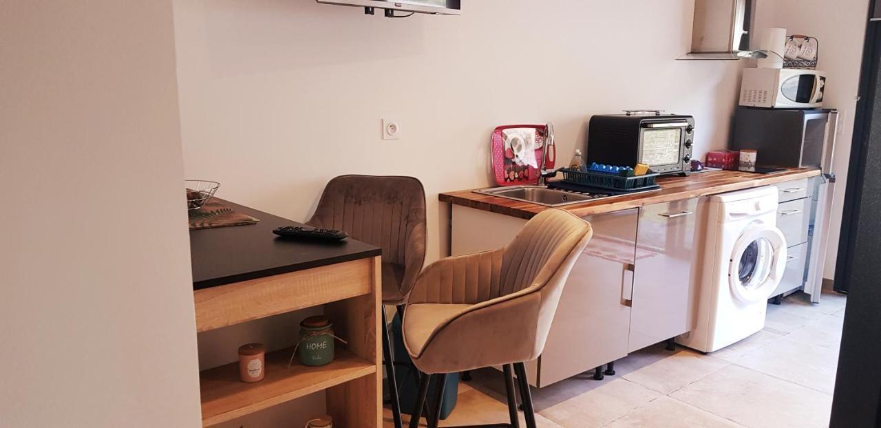CastirlaHouseアパートメント エクステリア 写真